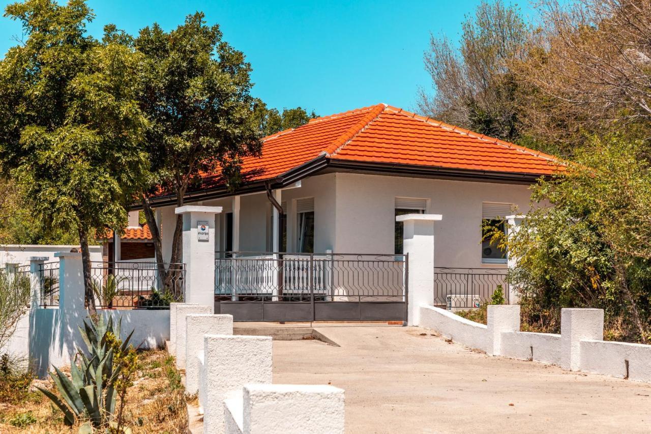 Holiday Home Marija Budva Exteriör bild